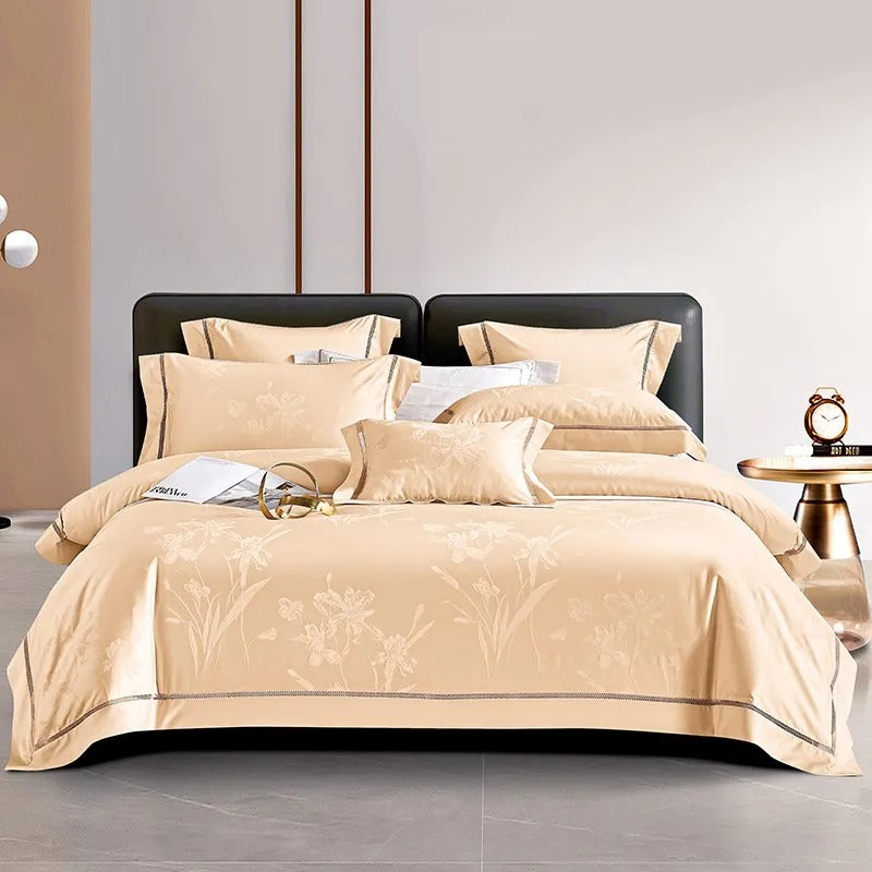 Vaikon Luxurious Bedding Set with Jacquard Weave in Aureate Egyptian Cotton